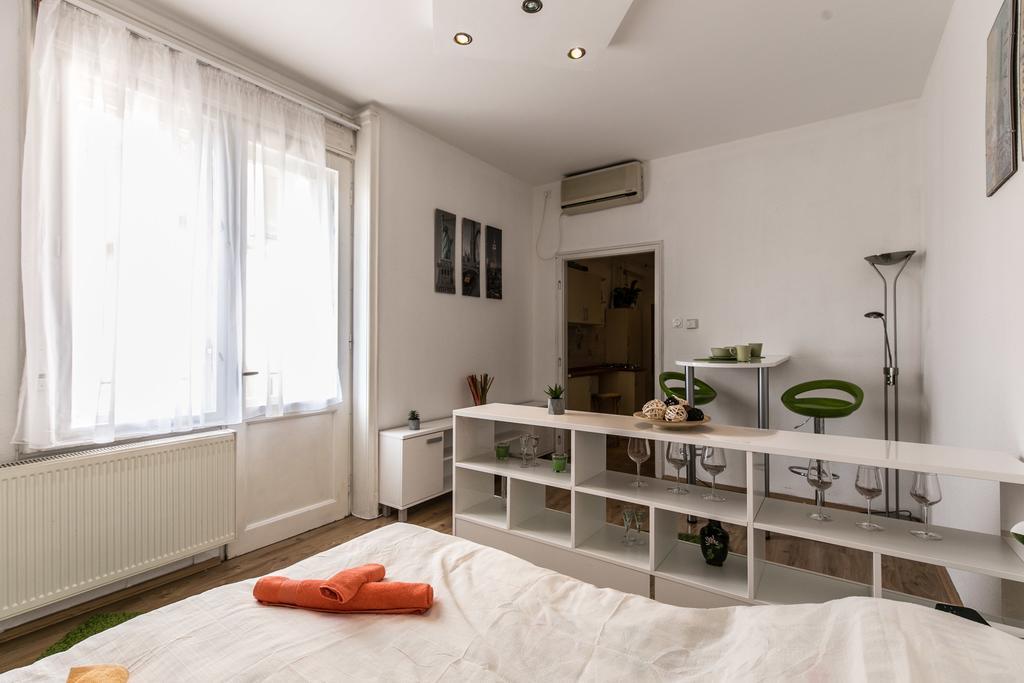 Balzac Apartment Budapest Eksteriør bilde